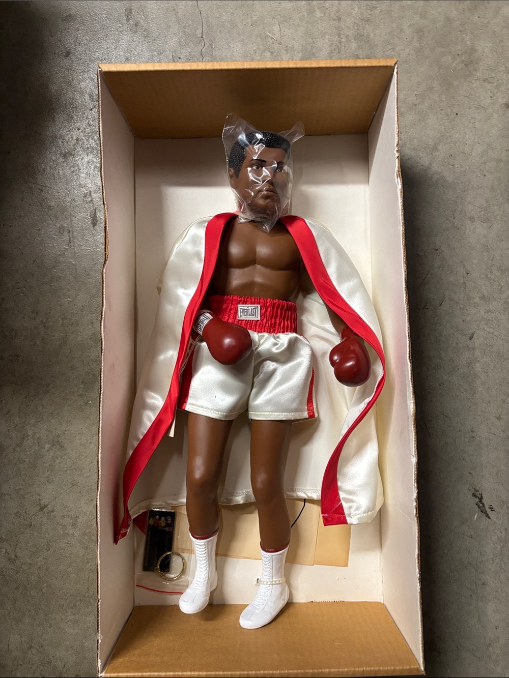 Collectable 1986 Effanbee "Great Moments in Sports" Muhammad Ali